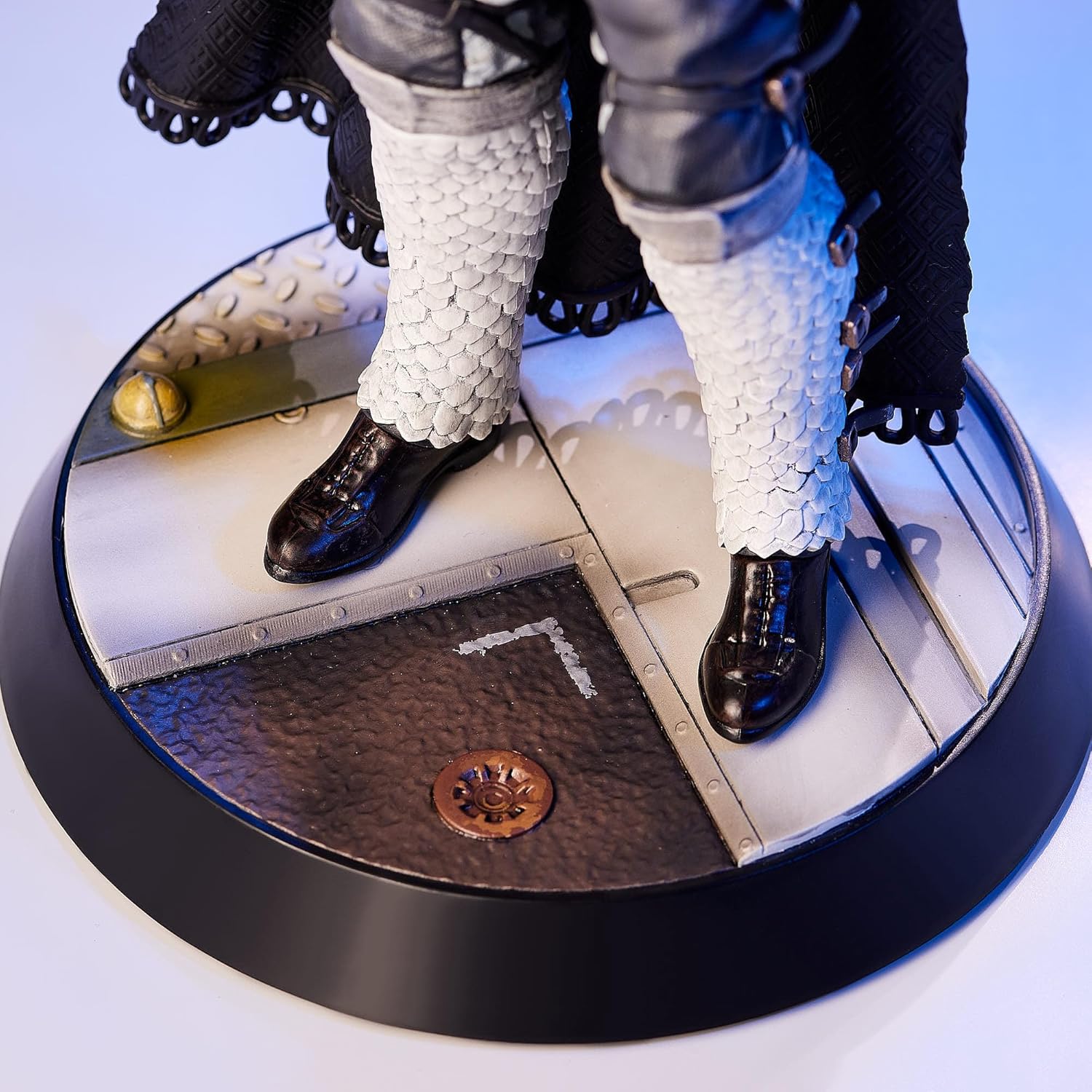 Numskull Die Krähenfigur 26 cm 10,2" Limited Edition Sammelreplik-Statue - Offizielles Destiny Merchandise - FPS Sci-Fi Action Videospiel Figur, The Crow