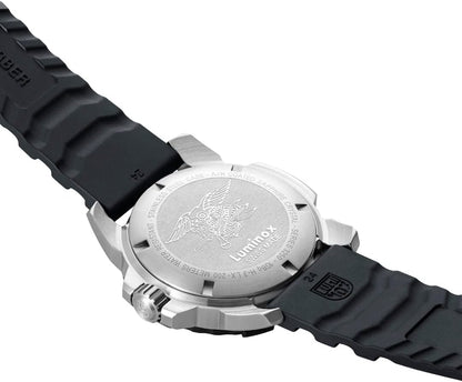 Luminox Men's Analogue Swiss Quartz Watch with Rubber Strap XS.3251.CB
