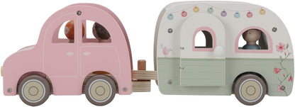 Little Dutch 8022 FSC Houten auto met caravan, speelfiguren en accessoires 10-delige set - roze