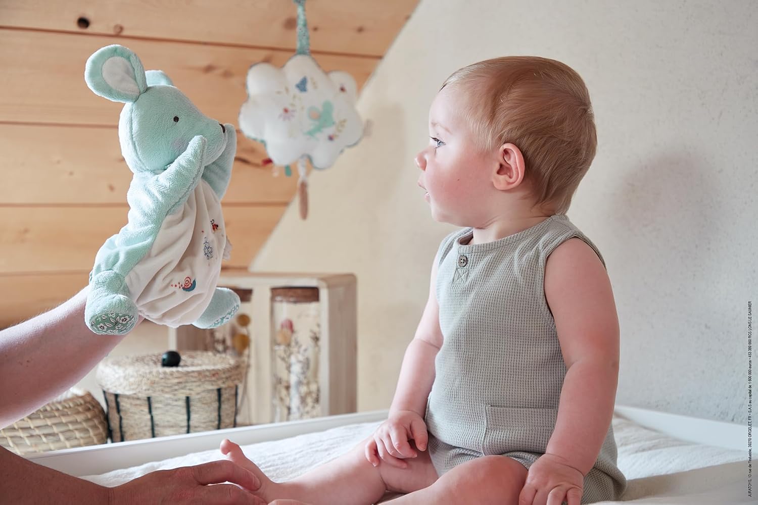 Kaloo - Petites Chansons, K210001, muziekbox van stof en hout, muziekkussen, 15 cm, liedbril Petite Etoile, baby-prikkelend kussen, blauw en wit, vanaf de geboorte