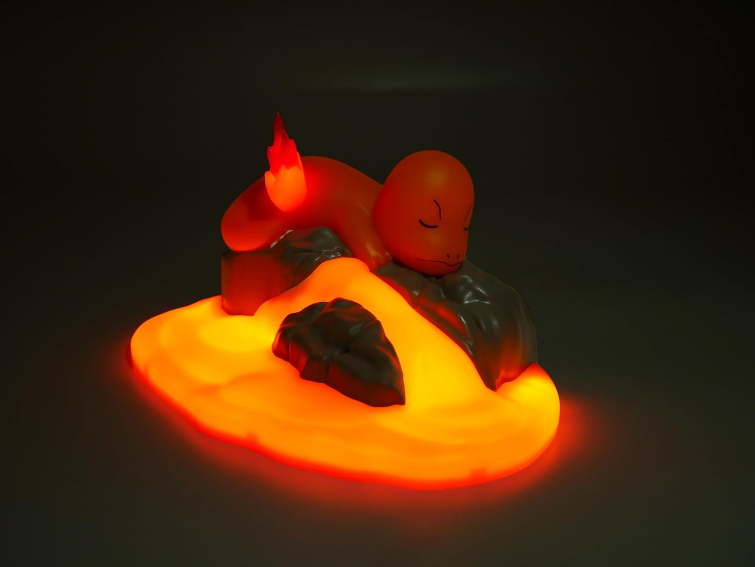 Teknofun - Officiële Pokemon-licentie - Lichtgevende scène POKEMON Charmander Light Figure - USB-C - voor verzameling voor kinderen - 811402