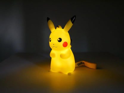 Teknofun - Officiële Pokemon-licentie - Luminoso PIKACHU Grumpy met riem lichtgevend figuur om te verzamelen voor kinderen - 811423