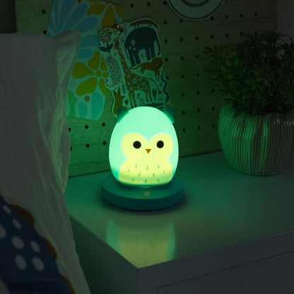 Fizz Creations Squishmallows Mood Light - Winston The Owl. USB o a batteria, luce notturna, design in morbido silicone, cuscinetto sensibile al tocco.
