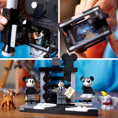 LEGO Disney Cinepresa Omaggio a Walt Disney, Set da Costruire per Adulti con Minifigure di Topolino, Minnie e Personaggi come Bambi e Dumbo, Regali da Collezione per Donna e Uomo, Lei o Lui 43230