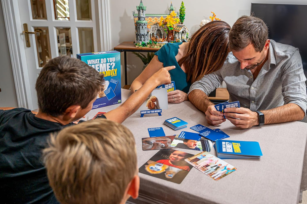 Rocco Giocattoli YAS Games - What Do You Meme Family - L'unico in Italiano