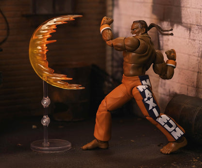 Jada Toys Street Fighter Figur DEE Jay (15 cm) - bewegliche Sammel- und Actionfigur aus Street Fighter 2: The Final Challengers, mit alternativem Kopf, Händen und Zubehör, ab 13 Jahre