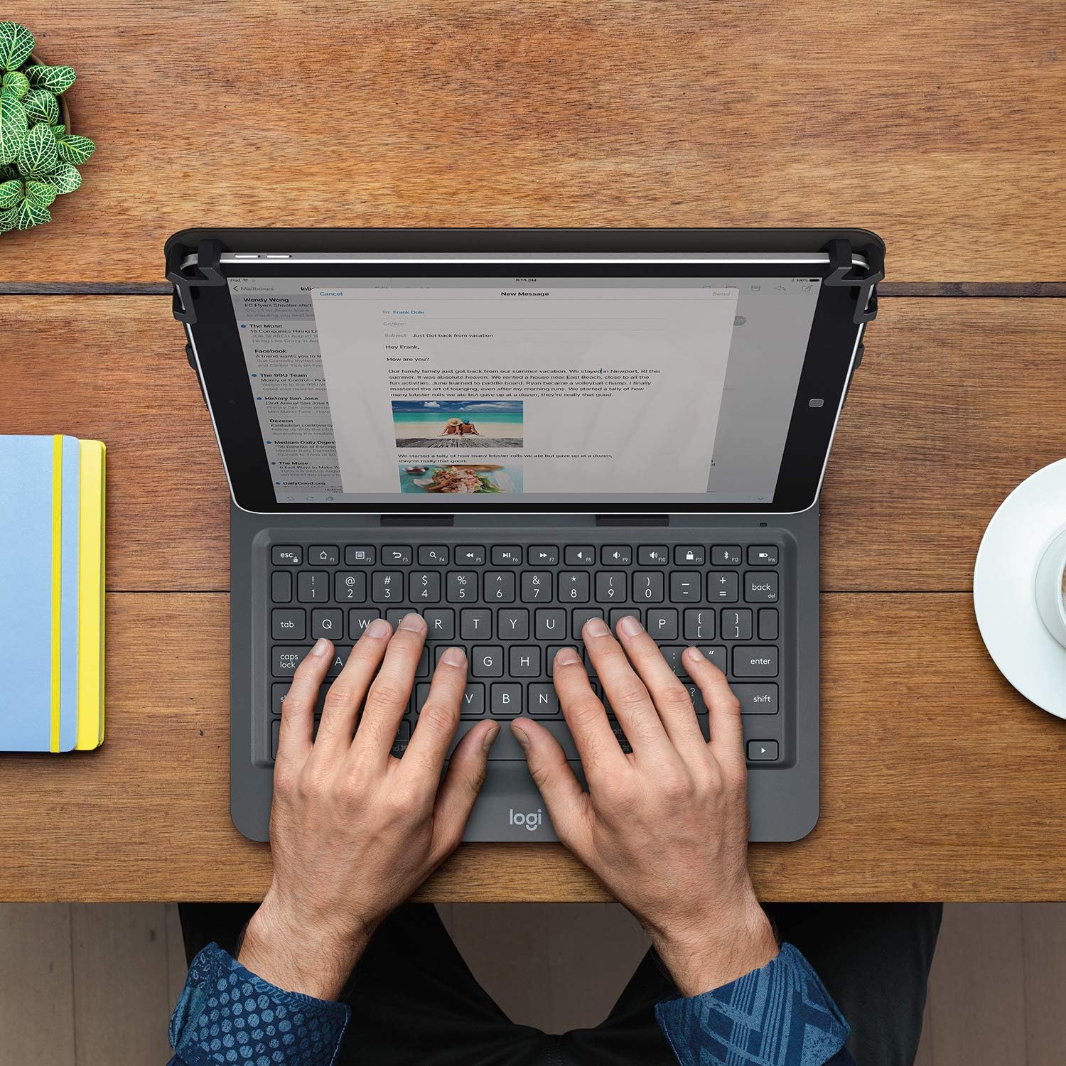 Logitech Universal Folio met geïntegreerd toetsenbord voor 9-10" tablets, QWERTY Pan Nordic Layout - Zwart
