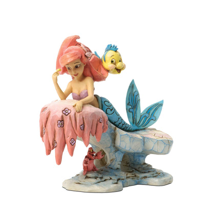 Enesco 4037501 Statuetta, Resina, Multicolore, 0.55 cm Ariel che sogna sotto il mare