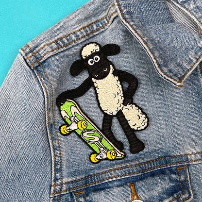 Pawprint Family | Shaun Skateboard Sew on Patch | Shaun The Sheep Official Merchandise