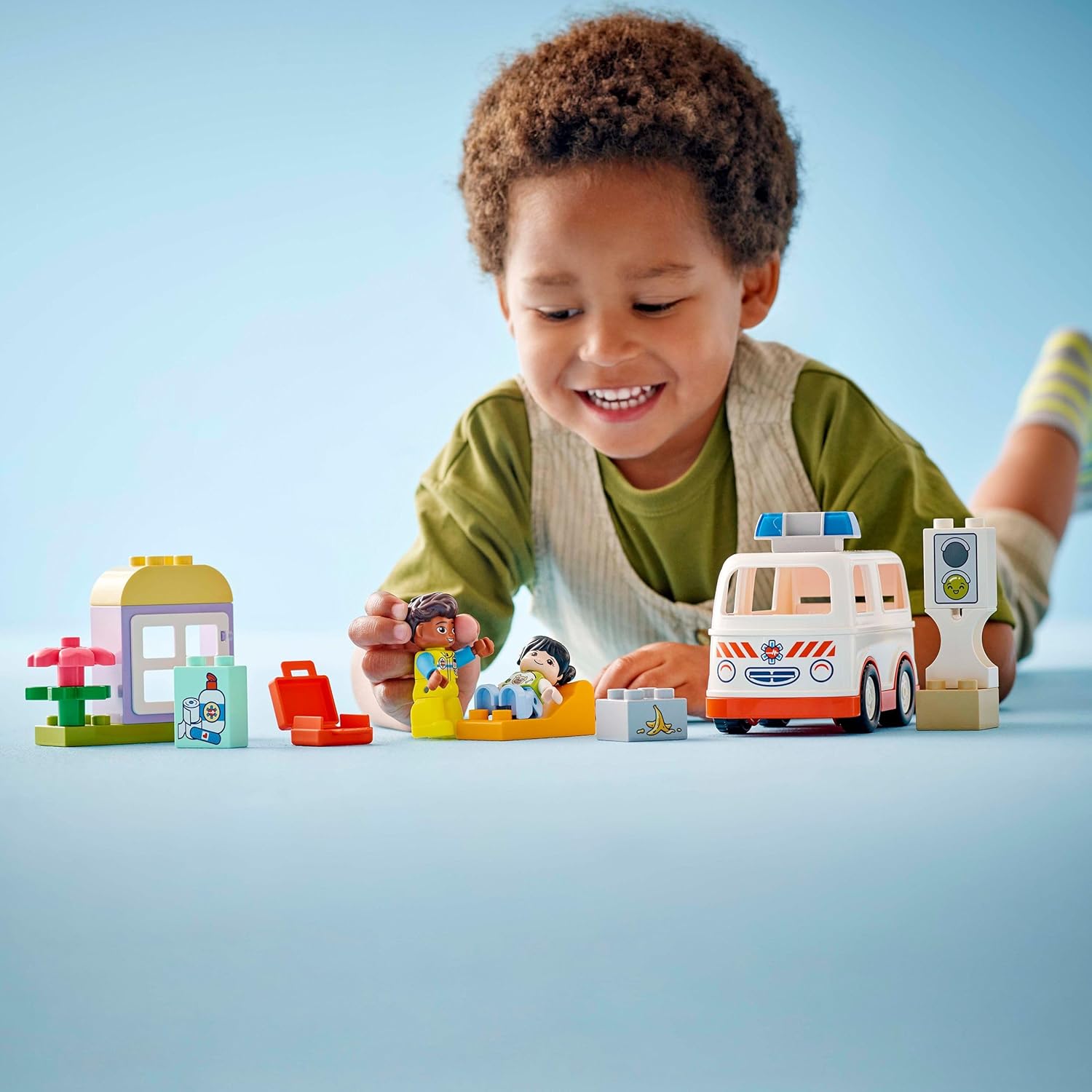 LEGO DUPLO Ambulance & Driver - Toddler Learning Toy for 2+ Year Old Boys & Girls - incl. a Car, Small House, 2 Figures & First Aid Bricks - 10447