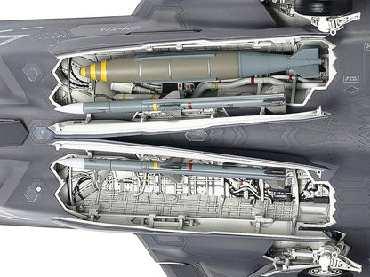 Tamiya 61127 1:48 US F-35C Lightning II - Replica Faithful, Plastic Kit, Crafts, Model Kits, Assembly, Jet Kit