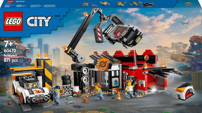 LEGO City Desguace con Coches, Depósito de Chatarra con Compactadora y Grúa de Juguete, 2 Vehículos Clásicos y 4 Minifiguras, Regalo para Niños y Niñas de 7 Años o Más 60472