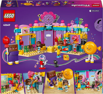 LEGO Friends Negozio di Dolciumi di Heartlake City, Giochi di Ruolo per le Abilità Sociali per Bambine da 6 Anni, Set con Personaggi, Lecca-Lecca, Distributore di Caramelle e Gatto Giocattolo 42649