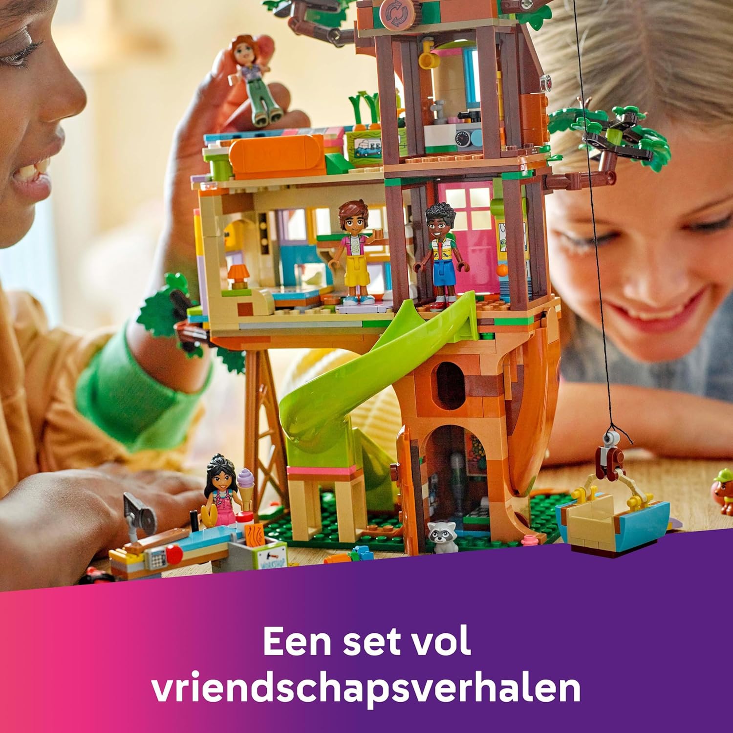 LEGO Friends Boomhut voor de vrienden Speelgoed voor 8 jaar en Ouder, Rollenspel Bouwpakket voor Kinderen om te Doen Alsof met 4 Poppetjes en 2 Dieren Figuren, Cadeau voor Meisjes 42652