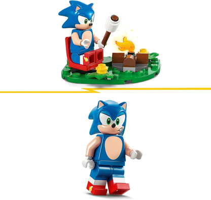 LEGO Sonic the Hedgehog: Sonic’s Campfire Clash Set, Collectible Building Toy with 4 Characters, Gold Rings and a Chaos Emerald, Gifts for Gamers, Boys & Girls aged 7 Plus 77001