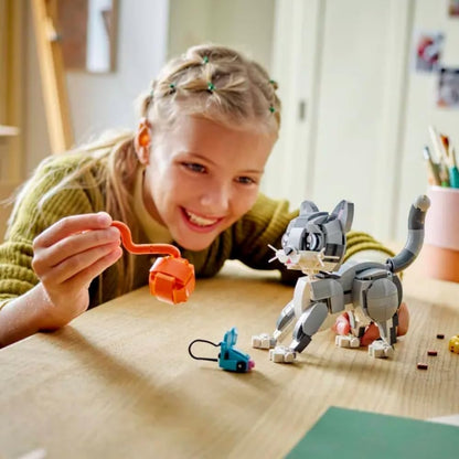 LEGO Creator 3in1 Playful Cat Toy - Transforms into a Pigeon or Pet Dog Figure - Animals Building Set for Kids, 8+ Year Old Girls & Boys - Creative Birthday Gift Idea - 31163