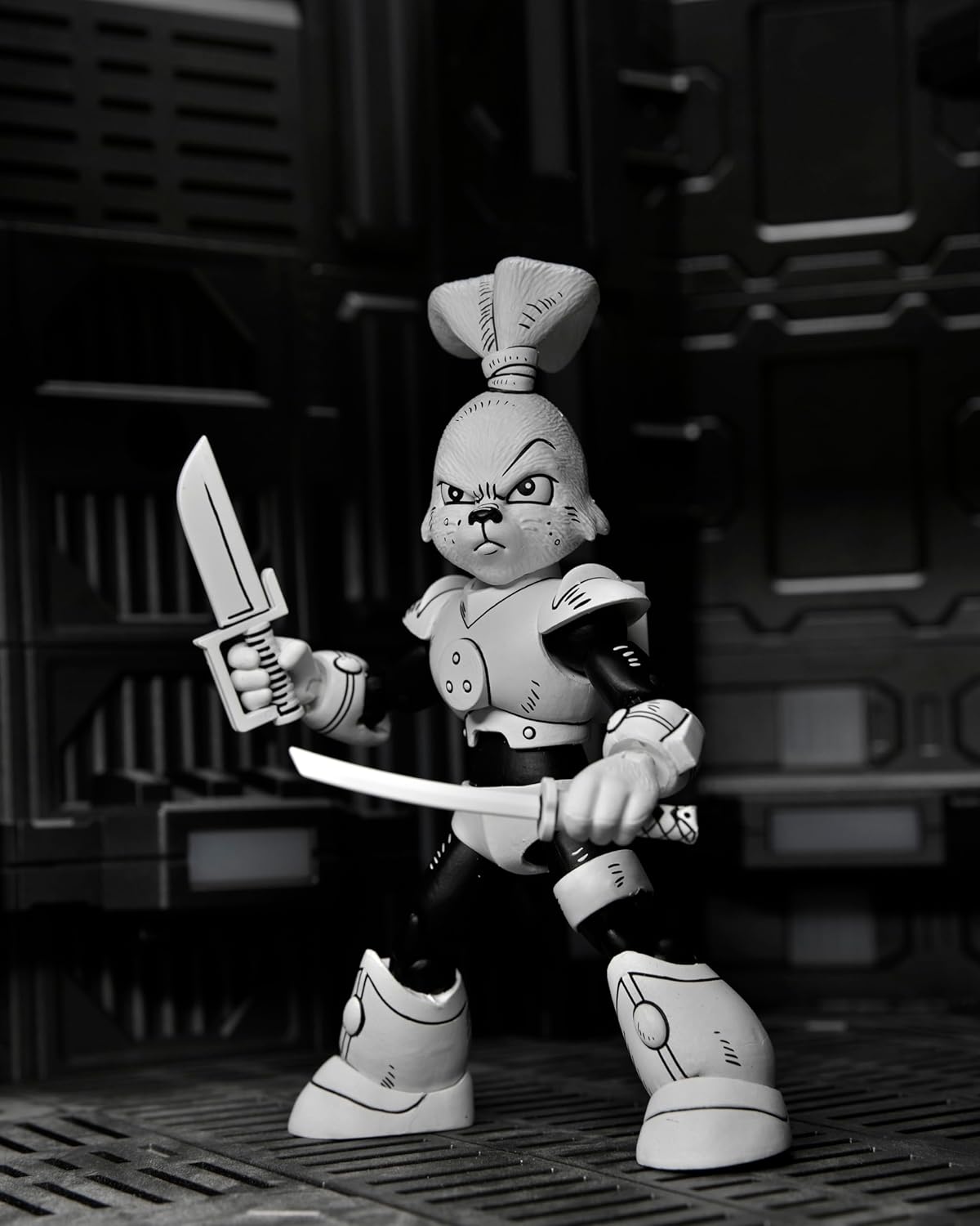 NECA Usagi Yojimbo – 1:7 Scale Collectible Action Figure, Space Usagi Yojimbo Black & White Figure