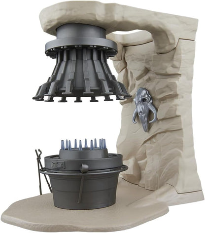 Star Wars The Vintage Collection The Armorer’s Forge, The Mandalorian 3.75 Inch Collectible Playset with Action Figure