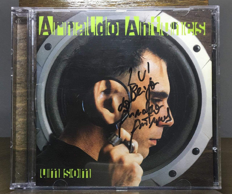 Arnaldo Antunes-Um Som