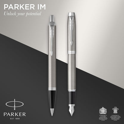 Parker IM Duo Pen Gift Set | Stilografica, penna a sfera e astuccio per penna | Finitura in acciaio inox con finiture cromate | Punta media | Ricariche inchiostro blu | Regali di laurea perfetti