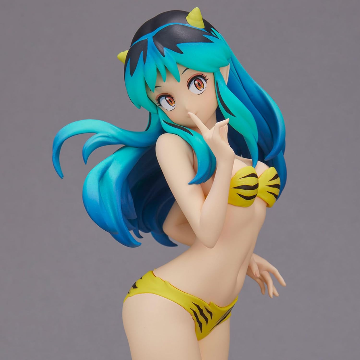 Banpresto URUSEI YATSURA – Lum – Figur Glitzer & Glamours 22 cm
