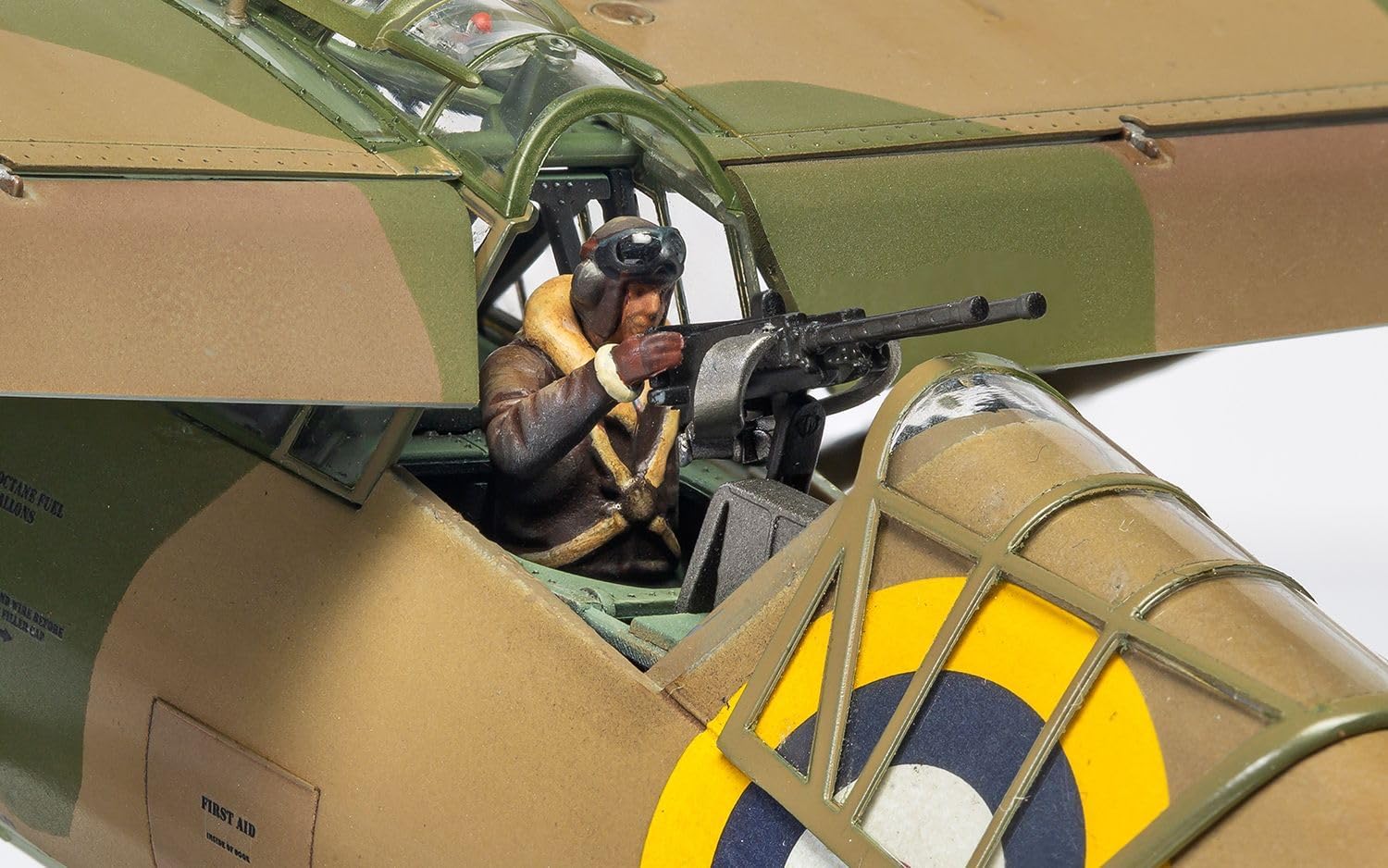 Airfix A07116 Westland Lysander Mk.I/Mk.III, Aircraft for ages + 8 Years