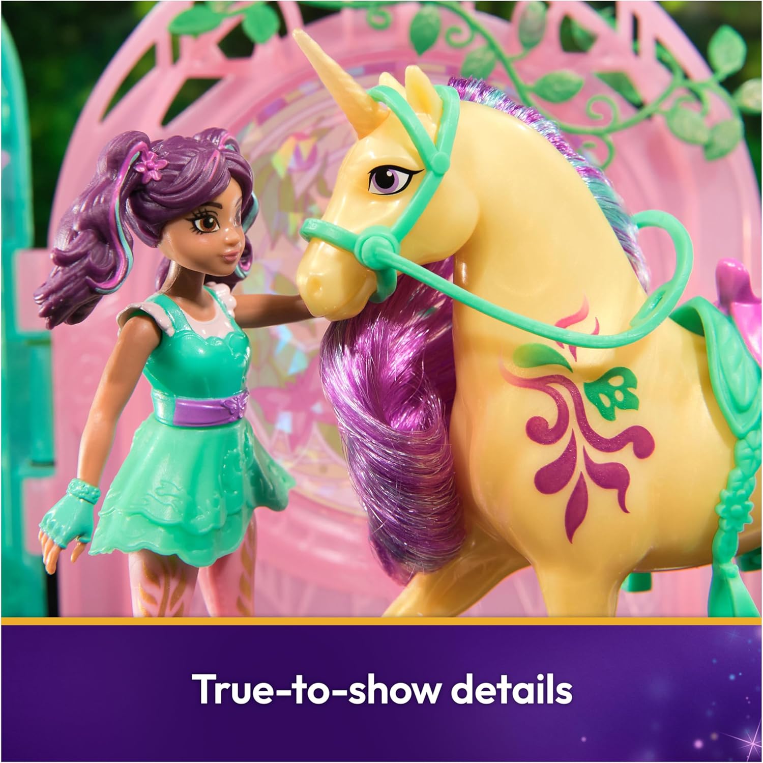 Unicorn Academy, Ava Doll and Colour-Change Leaf Unicorn Stall Playset with 15 Accessories, Dolls Toys for Girls Aged 4 and up