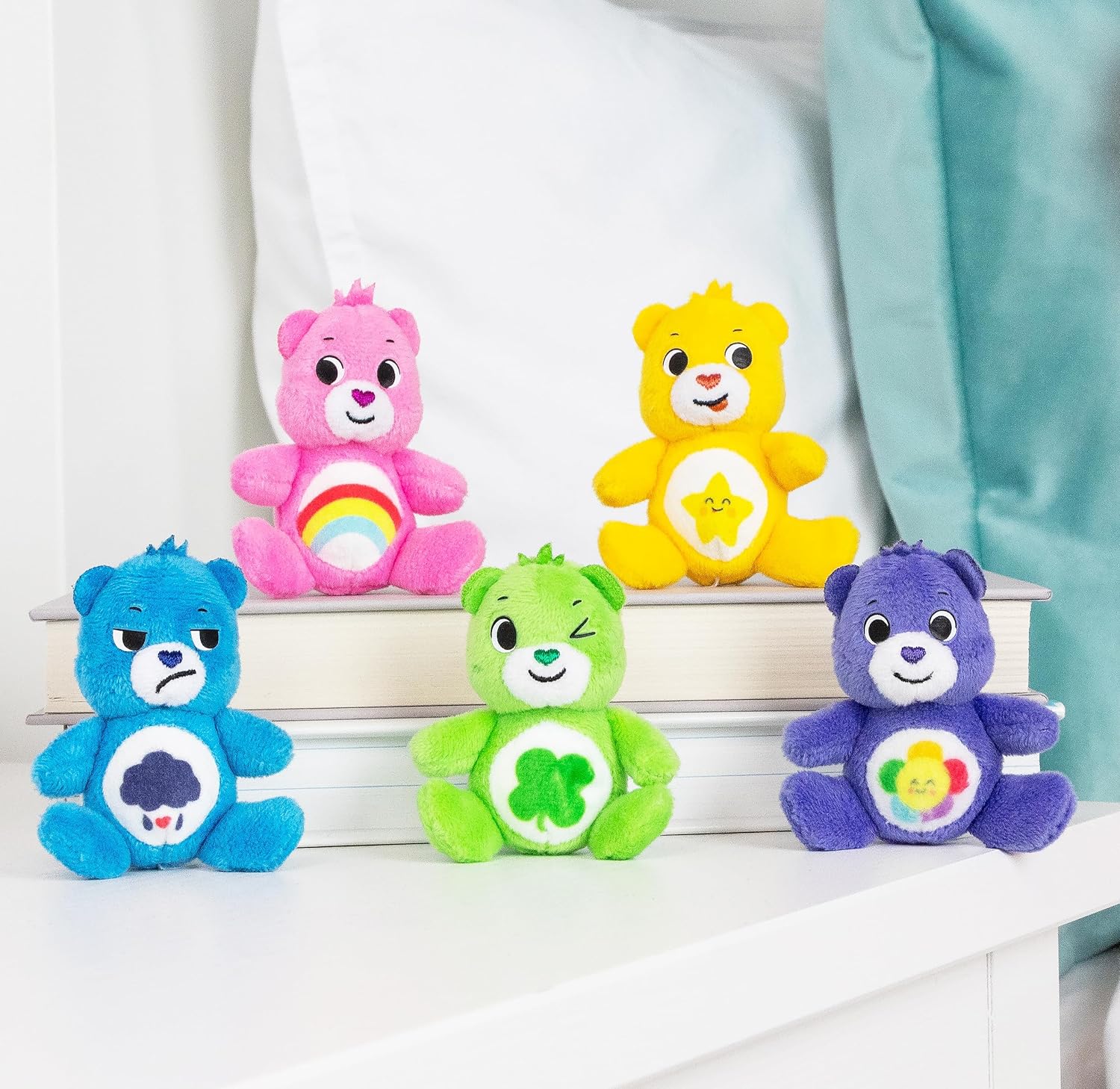 Care Bears , Micro Plush 5 Pack , Collectable Cute Plush Toy, Cuddly Toys for Children, Soft Toys for Girls and Boys, Cute Teddies Suitable for Girls and Boys Ages 4+ , Basic Fun 22719
