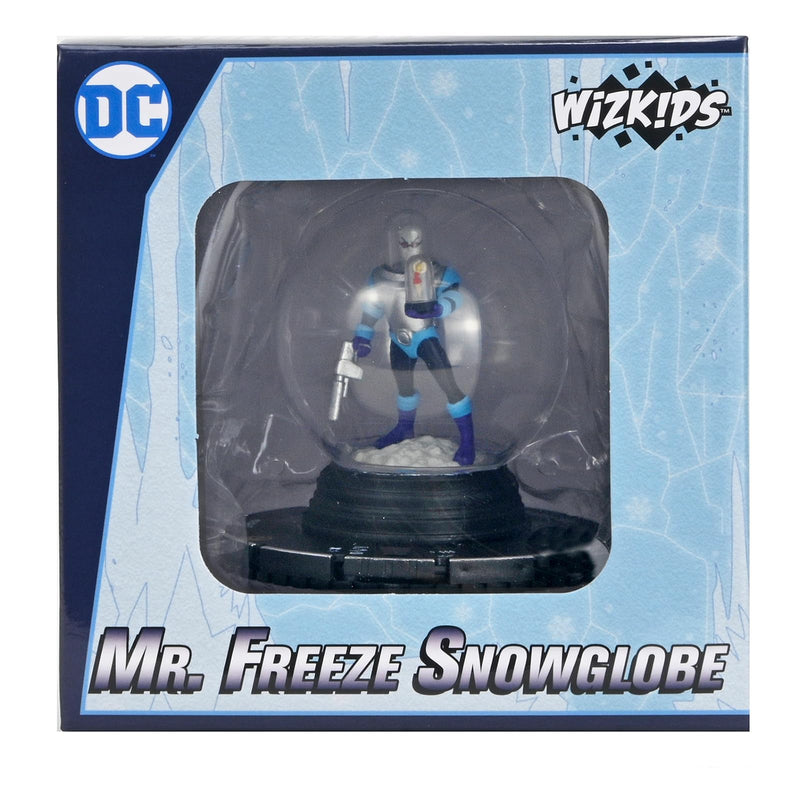 WizKids DC HeroClix: Mr. Freeze (Snowglobe) - HeroClix Figure - Snow Globe - Figurine - 8+ - 1 Mr. Freeze Figure (on 2 x 2 base) in Decorative Snow Globe and Character Card