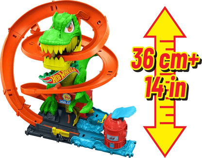 Hot Wheels Zakręcony tor Remiza T-rexa Zestaw do zabawy (ok. 35 cm wysokości), tor samochodowy, dinozaur o ruchomych oczach, metalowy samochód w skali 1:64, kilka możliwości zabawy, JBM73