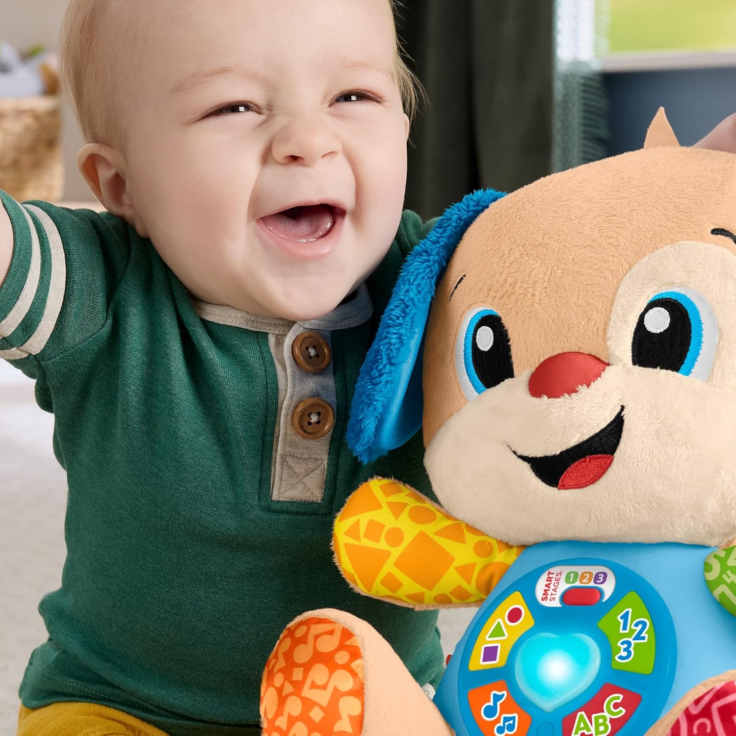 Fisher-Price Baby Learning Toy Laugh & Learn Smart Stages Puppy Musical Plush with Smart Stages for Infants Ages 6+ Months, Multilanguage Version, JFD20