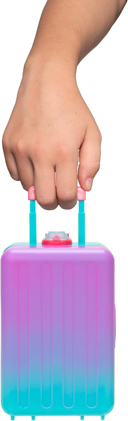 Squish-a-longs Juego de equipaje On-The-Go - (2) Mini-Squish de 1 pulgada, 3 niveles de juego, 3 accesorios y 2 piezas de juego - Colecciona, intercambia y juega - A partir de 6 años