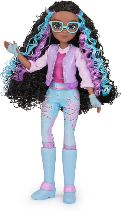 Unicorn Academy, Layla Doll with Highlighted Hair, 5 Fashion Accessories and Hair Styling Tool, 24cm, Dolls and Unicorn Toys for Girls Aged 4 and up