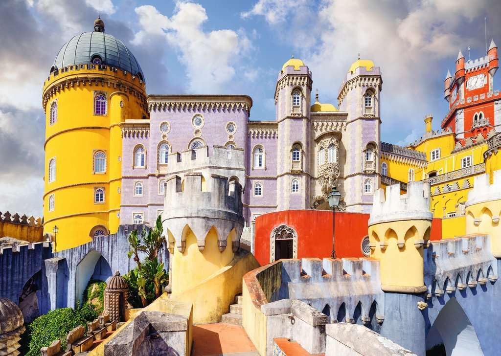 Ravensburger Beautiful Castles - Portugal 1000 Piece Jigsaw Puzzle for Adults and Kids Age 12 Years Up