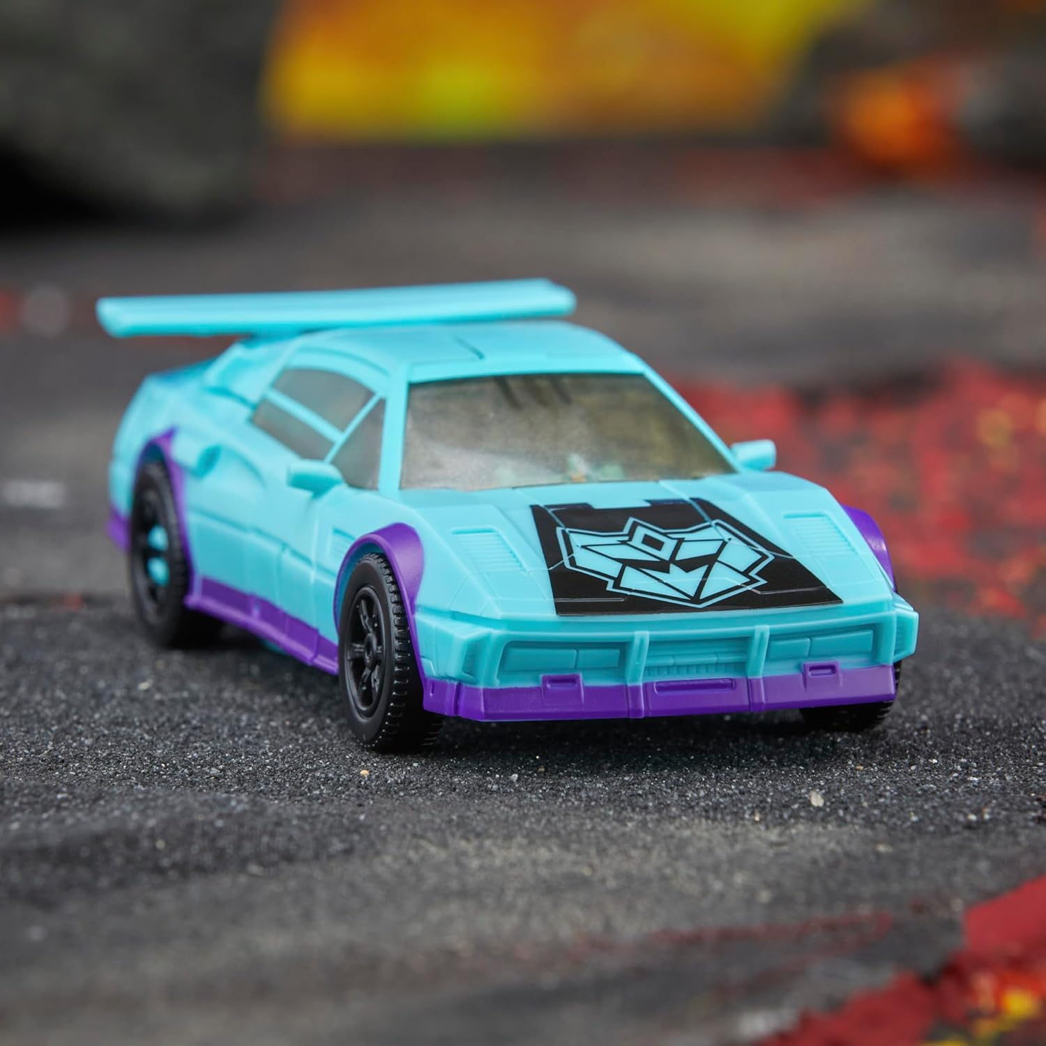 Transformers Legacy Deluxe Class G2 Universe Breakdown Action Figure