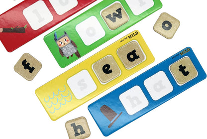 Shuffle Aprende a deletrear con Nuestros Animales Salvajes, Adecuado para Mayores de 4 años (Cartamundi Into The Wild Seek & Spell