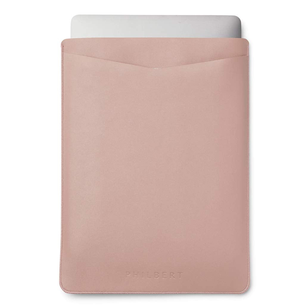 Veganistische lederen laptophoes. Nieuw ultradun ontwerp. Past op 13 inch MacBook Air, MacBook Pro, MacBook Pro Touch Bar en laptops tot 12,1 x 8,5, Rosa | Philbert Danish Design
