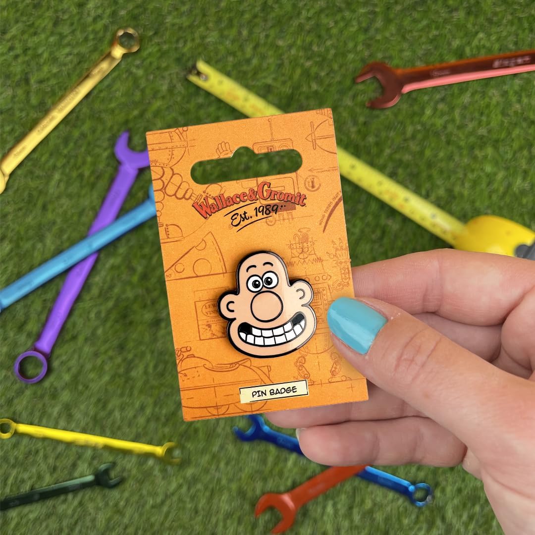 Pawprint Family | Wallace Head Enamel Pin Badge | Wallace and Gromit Official Merchandise