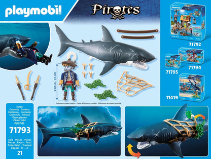 Pirates Giant Shark With Biting Function