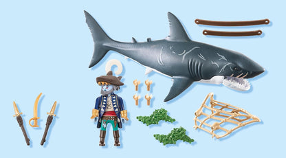 Pirates Giant Shark With Biting Function