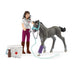 Schleich Horse Club mevr. Kramel met veulen 42752