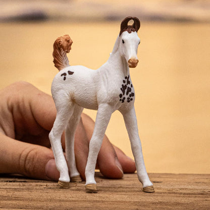 Schleich HORSE CLUB - Marwari Foal - 8cm Hand-Painted Collectable, Realistic Toy Horse Figurine for Girls and Boys. Durable Educational Figure for Fun Imaginative Play. Cool Kids Toys Ages 5+ 14896
