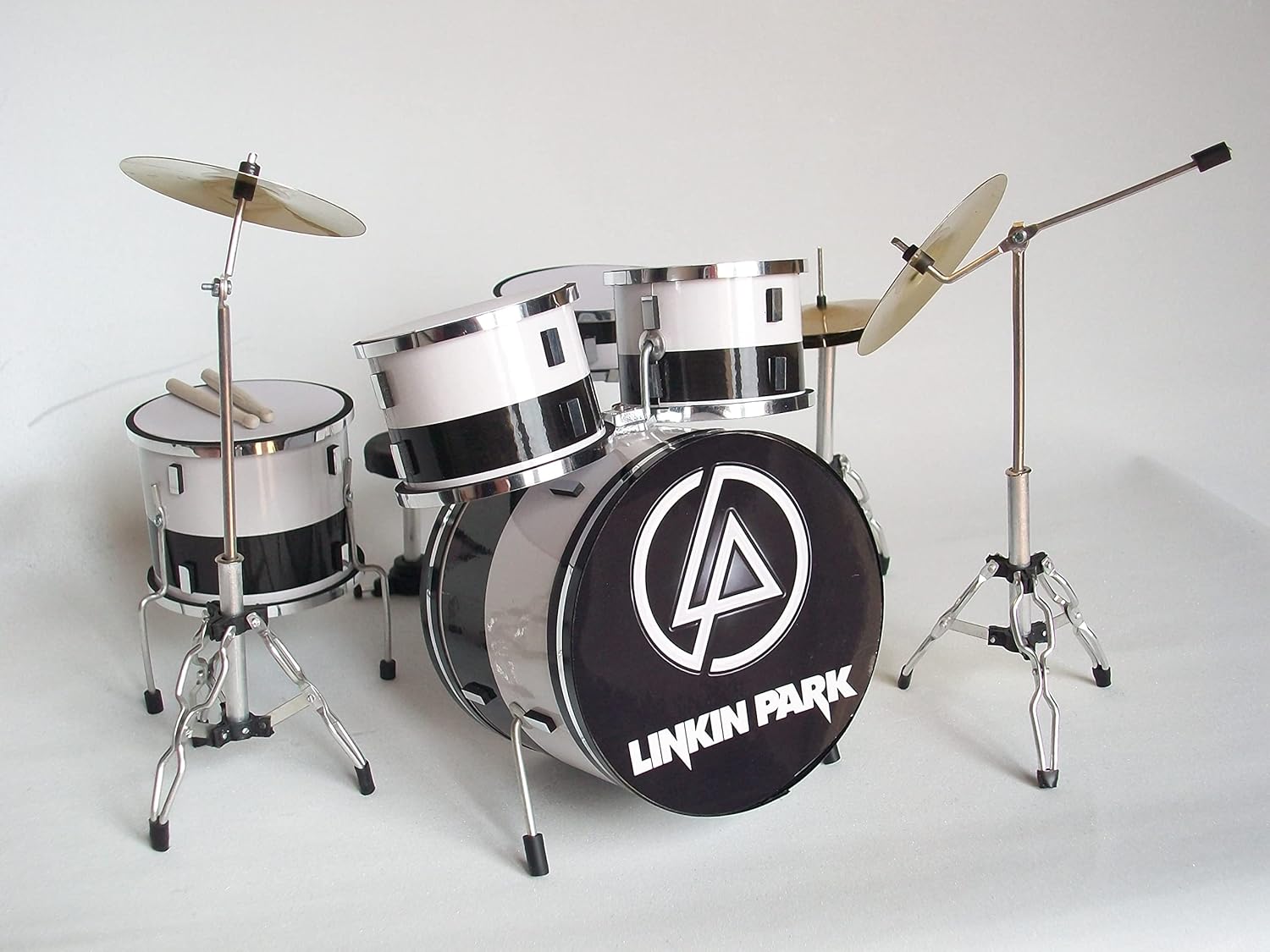Mini Drum Set Replica for collectors