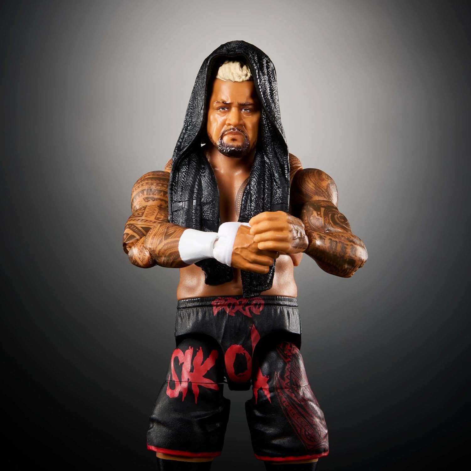 Mattel WWE Ultimate Edition Action Figure & Accessories, 6-inch Solo Sikoa Collectible Set, Swappable Heads & Hands, 30 Articulation Points