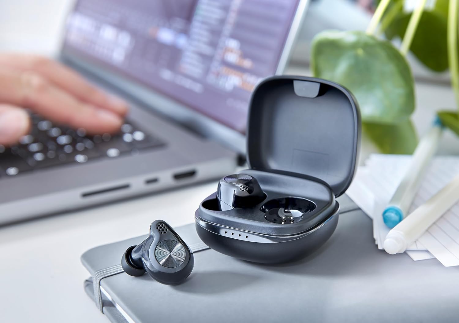 Intenso Buds Micro TWS True Wireless Headphones T200 with Gaming Mode and up to 25 Hours of Music Playback, Black