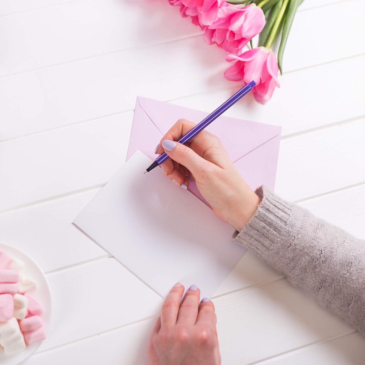 Pukka Pad, Pukka Post & Packaging Gummed Envelopes - Pack of 25, Ready-to-Seal, Durable 100GSM Postal Envelopes for Letters, Invitations, and Other Mail - 229 x 162 mm, Size C5, Pastels