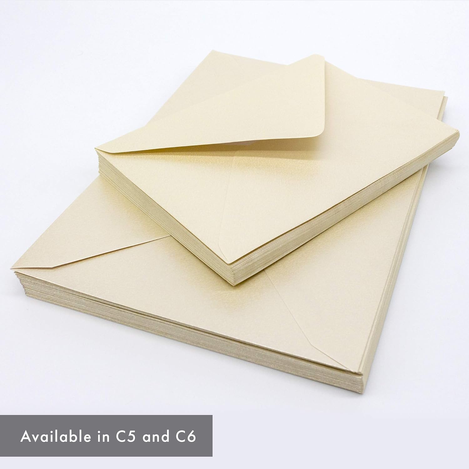 Pukka Pad, Pukka Post & Packaging Gummed Envelopes - Pack of 25, Ready-to-Seal, Durable 100GSM Postal Envelopes for Letters, Invitations, and Other Mail - 114 x 162mm, Size C6, Fresh White