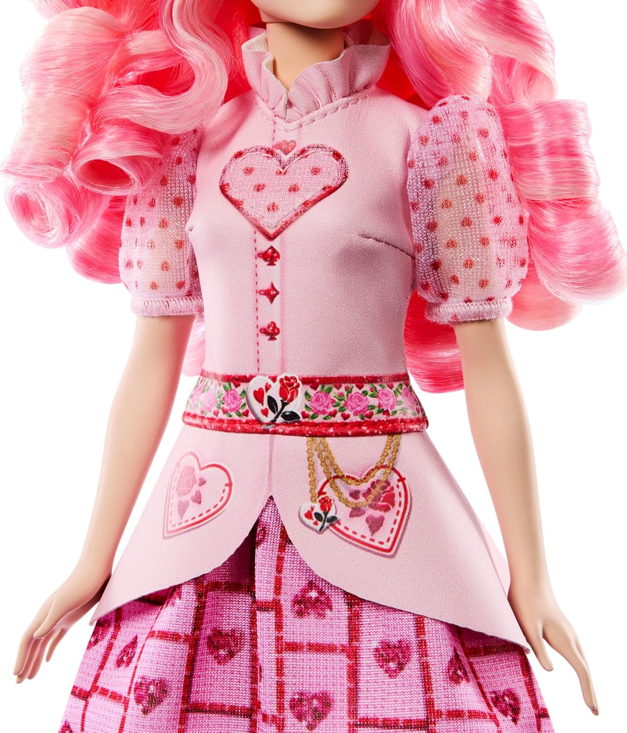 Mattel Disney Descendants: The Rise of Red Singing Bridget, Young Queen of Hearts Doll in Movie-Inspired Clothes, Sings “Shuffle of Love” in English