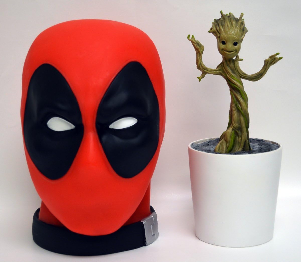 Monogram - Tirelire Marvel Guardians Of The Galaxy - Baby Groot 26cm - 0077764683732