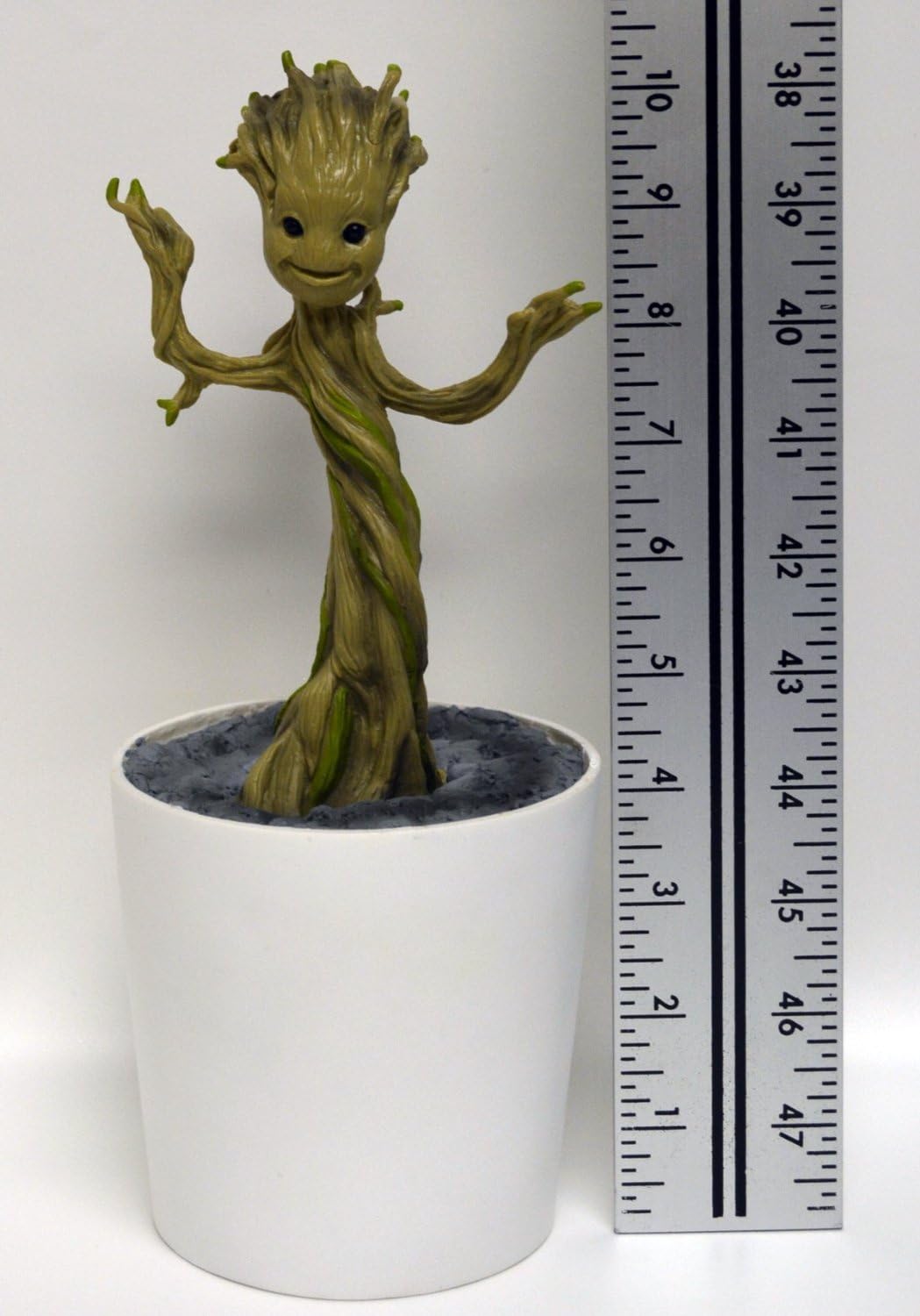 Monogram - Tirelire Marvel Guardians Of The Galaxy - Baby Groot 26cm - 0077764683732